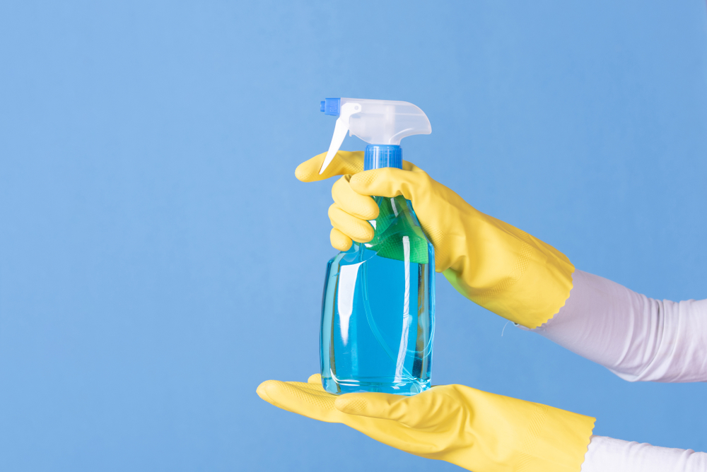 Distributeur de produits d'entretien